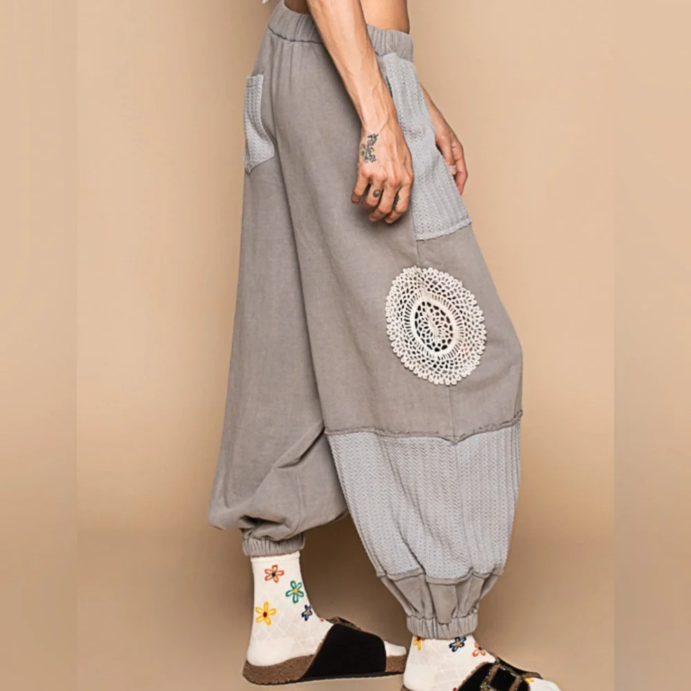 NWT POL Boho Crochet Doily Patchwork Jogger Sweats Sweat Pants Joggers Grey - Picture 5 of 13